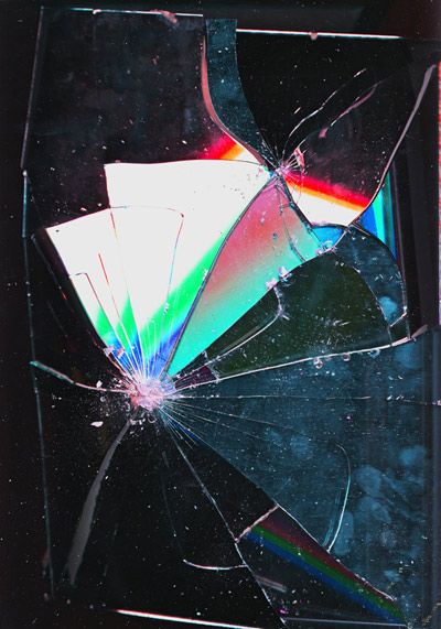 Broken Glass (32-bit)4.0